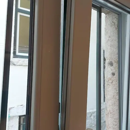 Apartman Tvm Simple In Old *