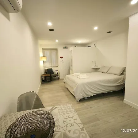 Tvm Simple In Old * Lisboa